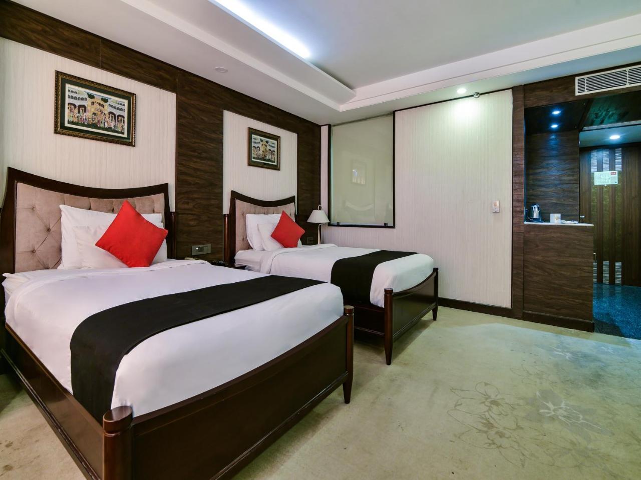 Hotel Polo Inn And Suites Jaipur Ngoại thất bức ảnh